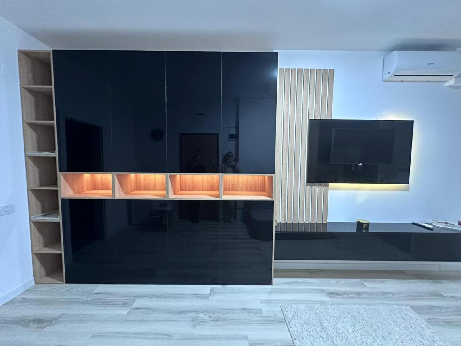 Luxury 1 Bedroom Apartment Bucureşti Exterior foto
